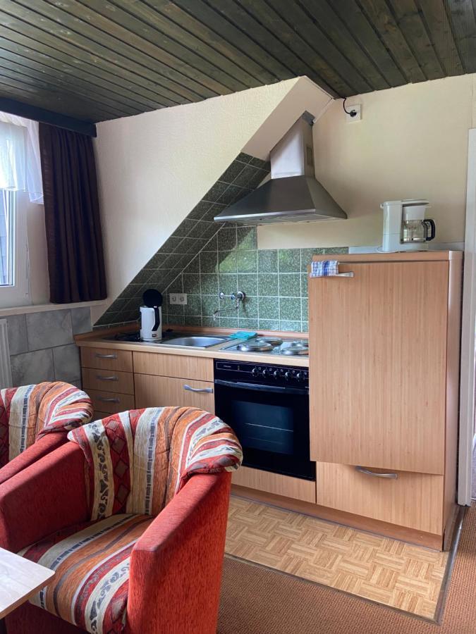 Haus Petra Hotell Stadtkyll Eksteriør bilde